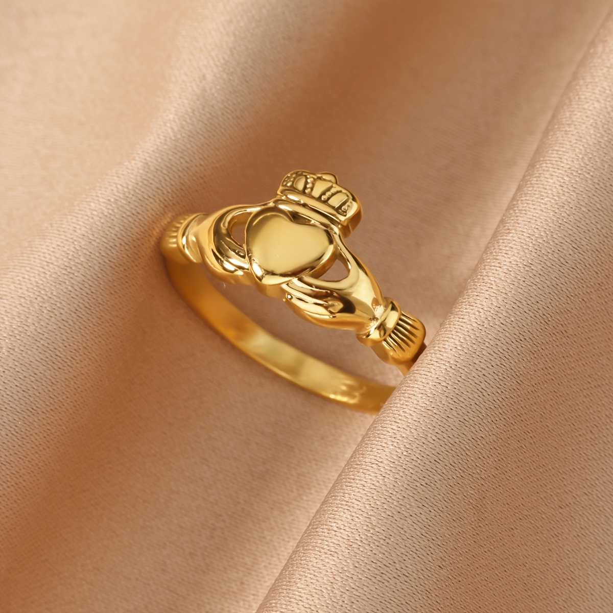 Cute Golden Stainless Steel Heart-Shaped Crown Ring